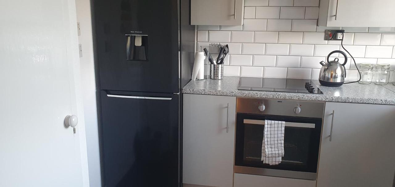 The Court Apartment Braintree Bagian luar foto